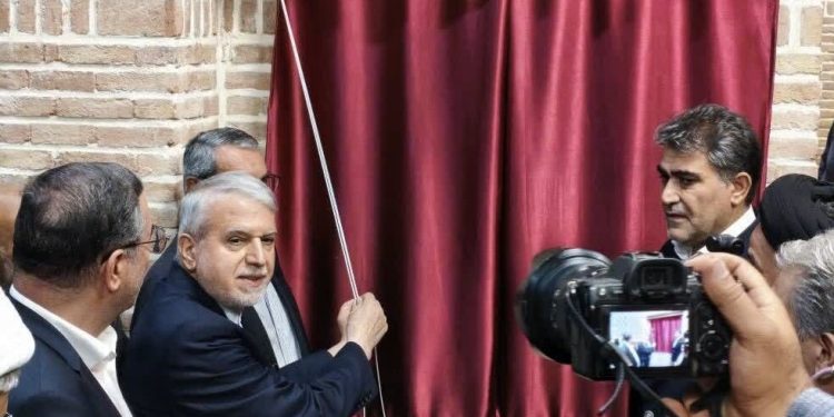 افتتاح بارگاه شمس تبریزی در خوی با حضور وزیر میراث فرهنگی؛ تصاویری از این رویداد ویژه