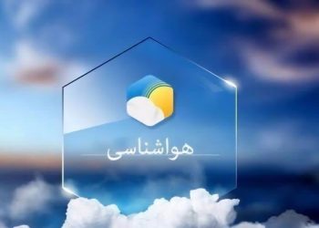 کاهش دما و طوفان باد در یزد