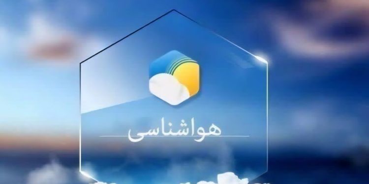 کاهش دما و طوفان باد در یزد