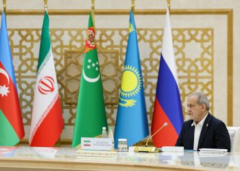 ایران: نیاز به تدوین برنامه‌ای برای مقابله با کاهش سطح آب دریای خزر