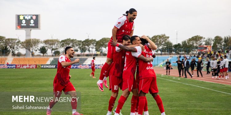 لیگ برتر فوتبال ایران: نبردی جذاب برای قهرمانی