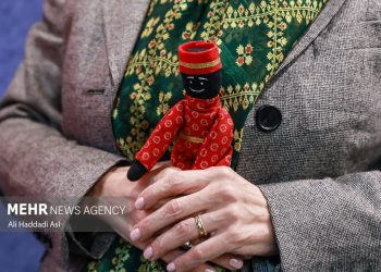 نشست خبری جشنواره جهانی عروسک‌گردانی تهران برگزار شد