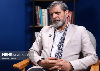 تقویت هویت فرهنگی و زبانی؛ کلید مقابله با قم‌هراسی