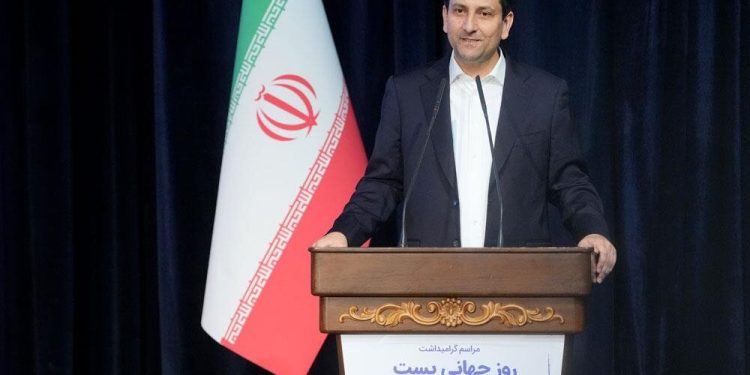 پیوند شبکه پستی با اقتصاد روستا به بازارهای ملی و بین‌المللی