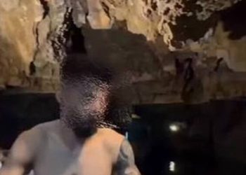 برخورد قانونی با بلاگر شناگر در غار علیصدر در دستور کار قرار گرفت