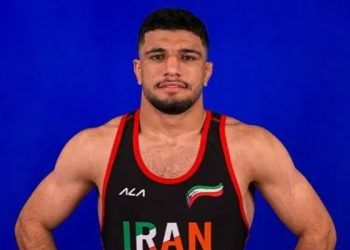 طلای نخست کشتی فرنگی ایران به دست آمد؛ دو فرنگی‌کار مدال برنز گرفتند