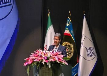 استاندار اصفهان: هفت تعهد برای تحقق مطالبات پرستاران اعلام شد