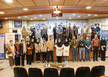 تقویت برنامه‌های پیشگیرانه برای مدیریت فشار خون و چاقی در لرستان