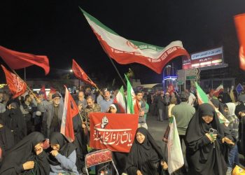 جشن ولادت حضرت زینب در شب مشهدی‌ها برگزار شد