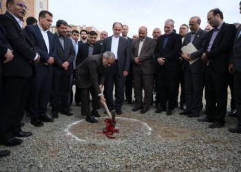آغاز ساخت مدارس «کوی پرواز» همدان با حضور وزیر آموزش و پرورش