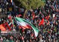 پرچم ایران با افتخار در دستان مردم گنبدکاووس به اهتزاز درآمد