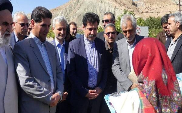 معاون رئیس‌جمهور به اسفراین سفر کرد تا به توسعه روستاها و مناطق محروم رسیدگی کند